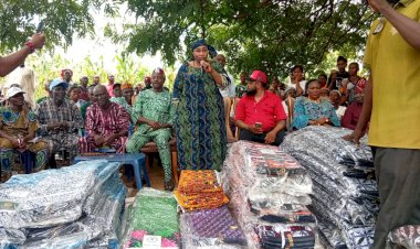 2027: Deputy Speaker, Lami Appreciates Constituents, Distributes Thousands Of Wrappers, Fertilizers, Sanitary Pads
