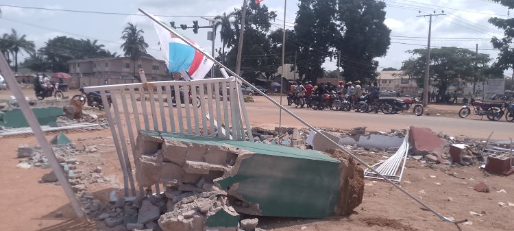 Benue Govt Demolishes  Tinubu's Campaign Office, Says Building Blocking Ways
